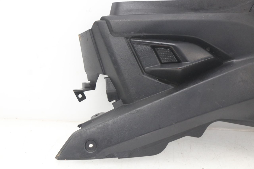 photo de UNTER SITZ VERKLEIDUNG LINKS YAMAHA AEROX NAKED 2T 50 (2013 - 2017) - Oberflächenzustand und Material