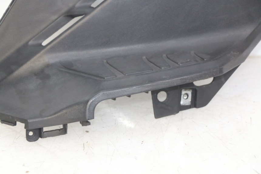 photo de LINKS UNTER DEM LINKEN SITZ KYMCO AGILITY 16+ 4T 50 (2018 - 2023) - Gesamtansicht des Produkts