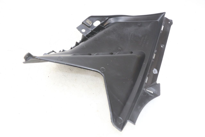 photo de LINKS UNTER DEM LINKEN SITZ KYMCO AGILITY 16+ 4T 50 (2018 - 2023) - Zoom auf Gebrauchszustand