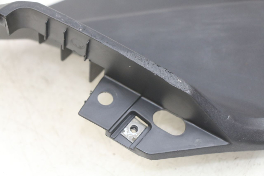 photo de LINKS UNTER DEM LINKEN SITZ KYMCO AGILITY 16+ 4T 50 (2018 - 2023) - Gesamtansicht des Produkts