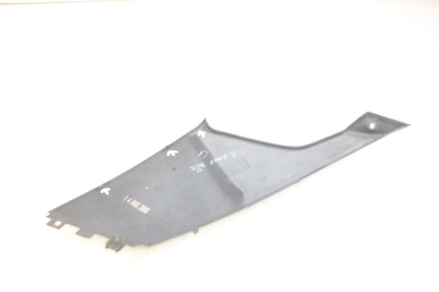 photo de LINKS UNTER DEM LINKEN SITZ BMW C1 125 (2000 - 2003) - Detailansicht des Bauteils