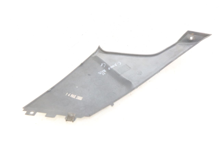 photo de LINKS UNTER DEM LINKEN SITZ BMW C1 125 (2000 - 2003) - Zoom auf Gebrauchszustand