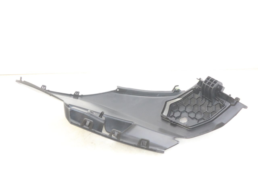 photo de LINKS UNTER DEM LINKEN SITZ PEUGEOT CITYSTAR AIR 125 (2014 - 2017) - Zoom auf Gebrauchszustand