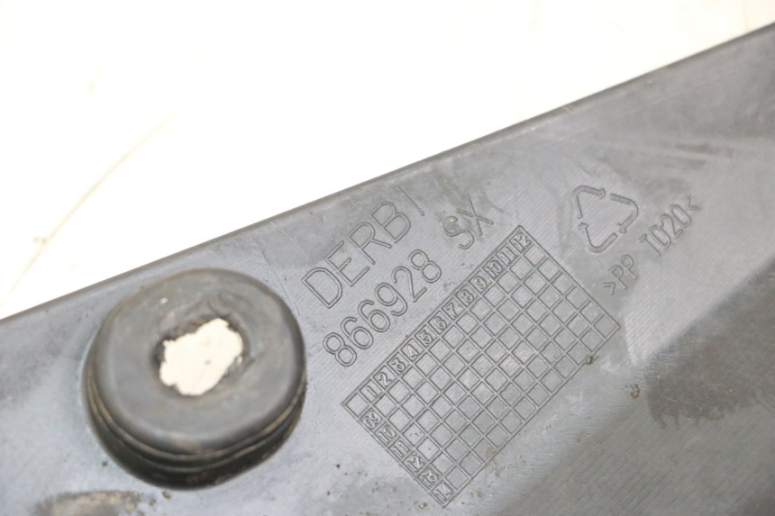 photo de UNTER SITZ VERKLEIDUNG LINKS DERBI SENDA SM DRD X-TREME 50 (2011 - 2017) - Alternative Perspektive