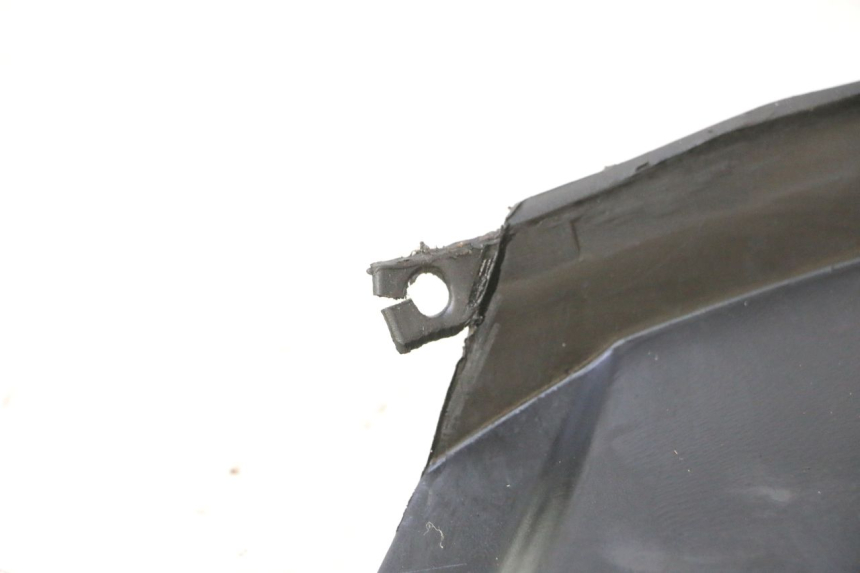 photo de UNTER SITZ VERKLEIDUNG LINKS CF MOTO E-CHARM 125 (2005 - 2008) - Detailansicht des Bauteils