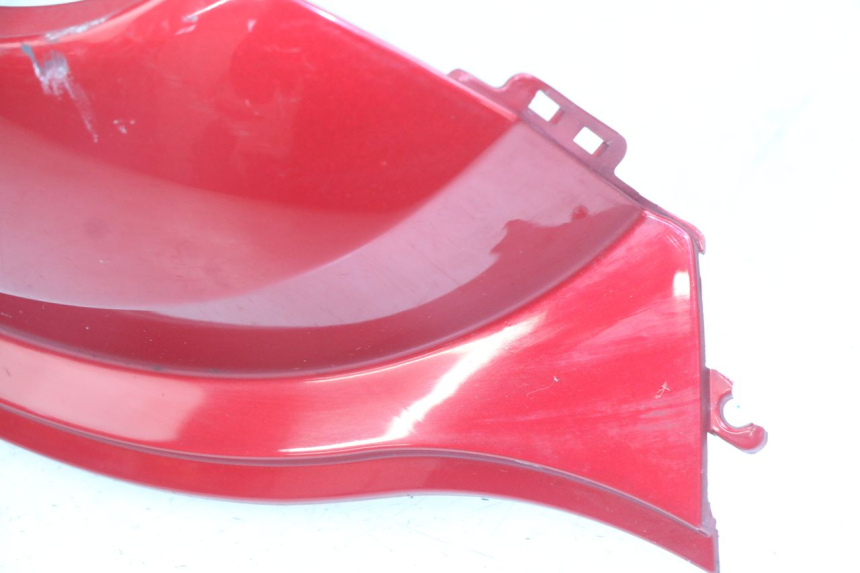 photo de LINKS UNTER DEM LINKEN SITZ SYM FIDDLE 3 III 125 (2014 - 2020) - Oberflächenzustand und Material