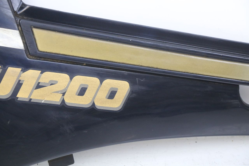 photo de LINKS UNTER DEM LINKEN SITZ YAMAHA FJ 3CX 1200 (1986 - 1996) - Oberflächenzustand und Material