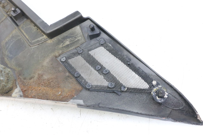 photo de LINKS UNTER DEM LINKEN SITZ YAMAHA FJ 3CX 1200 (1986 - 1996) - Detailansicht des Bauteils