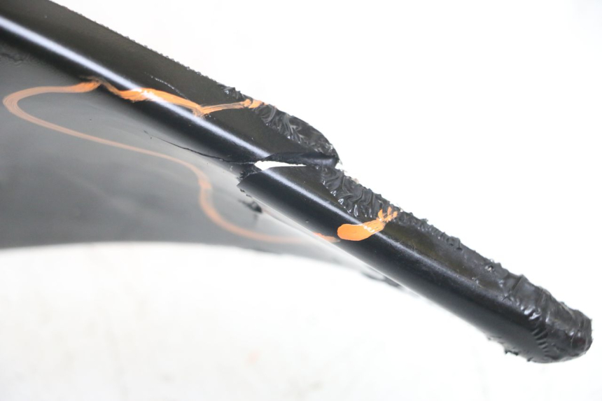 photo de LINKS UNTER DEM LINKEN SITZ YAMAHA FJ 3CX 1200 (1986 - 1996) - Hochauflösende Nahaufnahme