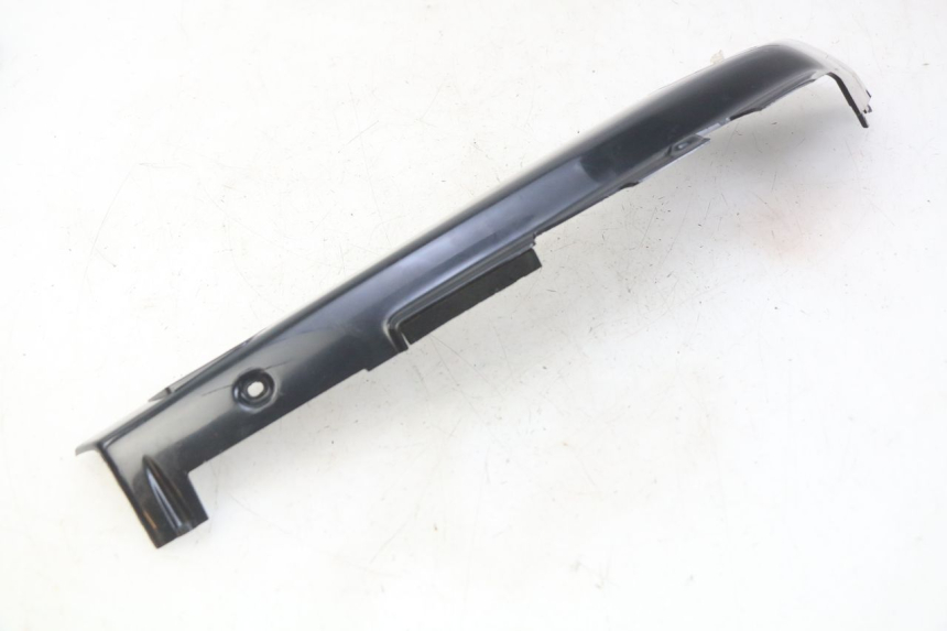 photo de LINKS UNTER DEM LINKEN SITZ PEUGEOT FOX 50 (1995 - 2003) - Alternative Perspektive