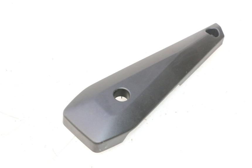 photo de UNTER SITZ VERKLEIDUNG LINKS YAMAHA FZ8 800 (2010 - 2016) - Detailansicht des Bauteils
