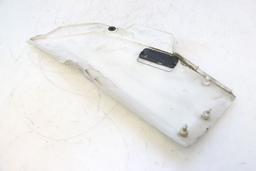 photo de UNTER SITZ VERKLEIDUNG LINKS KAWASAKI GPX F ZX750F 750 (1986 - 1990) - Weitere Ansicht des Artikels