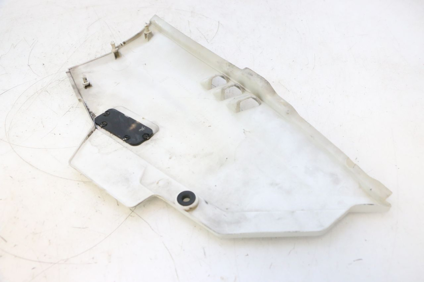 photo de UNTER SITZ VERKLEIDUNG LINKS KAWASAKI GPX F ZX750F 750 (1986 - 1990) - Geprüftes Gebrauchtteil