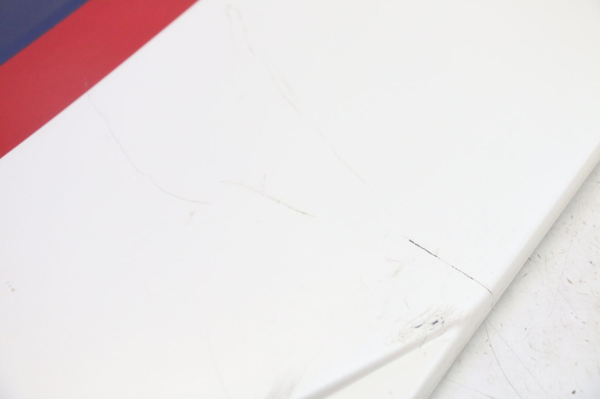 photo de UNTER SITZ VERKLEIDUNG LINKS KAWASAKI GPX R WARBIRD 600 (1988 - 1993) - Detailansicht des Bauteils