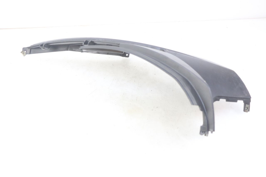 photo de LINKS UNTER DEM LINKEN SITZ TNT MOTOR GRIDO 2T 50 (2010 - 2019) - Alternative Perspektive