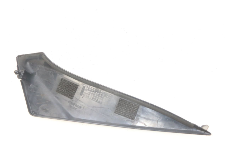 photo de UNTER SITZ VERKLEIDUNG LINKS SUZUKI GSX-R GSXR 750 (2011 - 2016) - Detailansicht des Bauteils