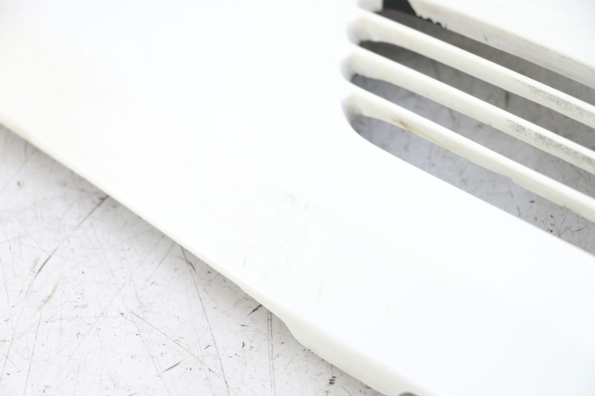 photo de UNTER SITZ VERKLEIDUNG LINKS HONDA CBR F 1000 (1993 - 1996) - Geprüftes Gebrauchtteil