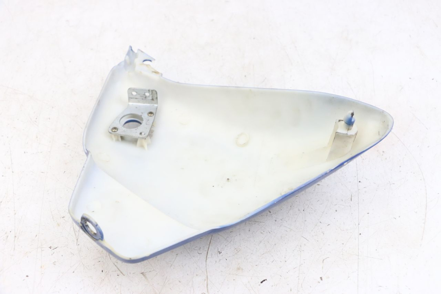 photo de LINKS UNTER DEM SITZ VERSTECKEN JINLUN JL HIGHLANDER 125 (2007 - 2015) - Zoom auf Gebrauchszustand