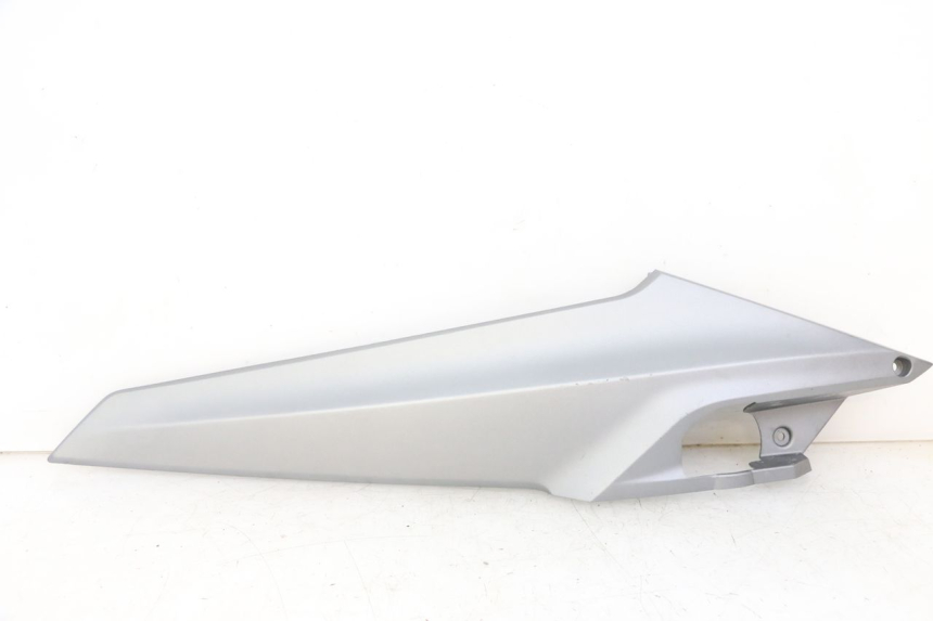 photo de UNTER SITZ VERKLEIDUNG LINKS SYM JOYMAX 125 (2010 - 2017) - Hauptansicht