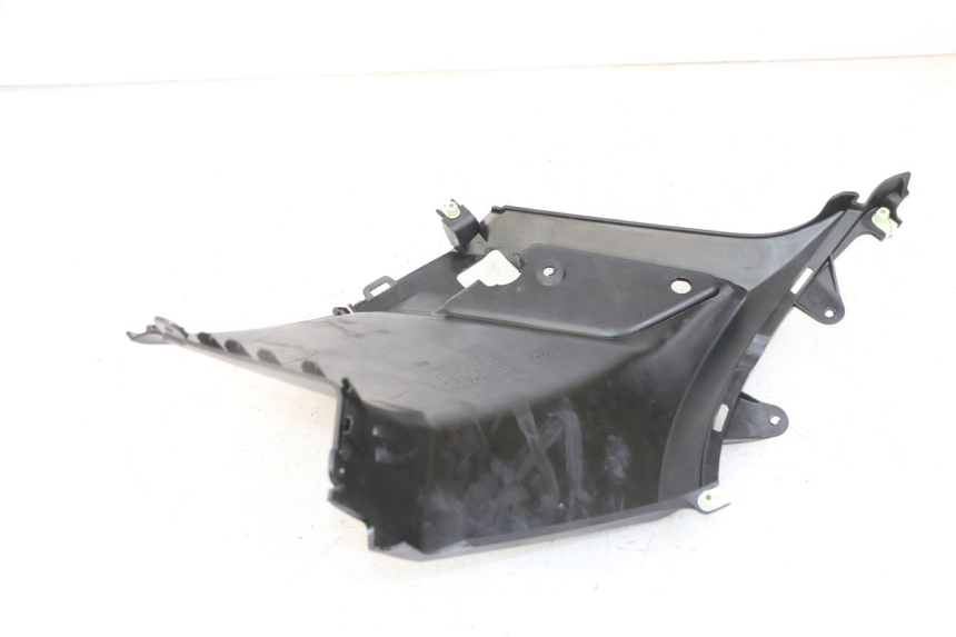 photo de LINKS UNTER DEM LINKEN SITZ PEUGEOT KISBEE 2T 50 (2018 - 2022) - Detailansicht des Bauteils