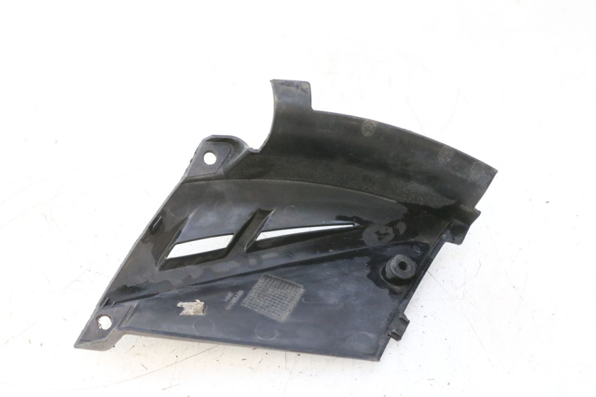 photo de UNTER SITZ VERKLEIDUNG LINKS PEUGEOT LUDIX BLASTER 50 (2006 - 2014) - Technische Nahaufnahme