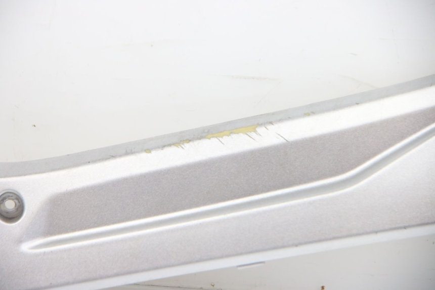 photo de LINKS UNTER DEM LINKEN SITZ EUROCKA MATADOR 4T 50 (2010 - 2016) - Details der Befestigungspunkte