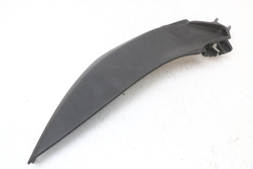 photo de UNTER SITZ VERKLEIDUNG LINKS MBK MW TRYPTIK 125 (2014 - 2016) - Detailansicht des Bauteils