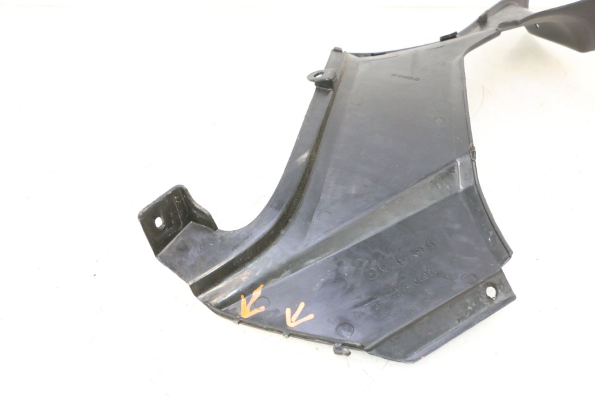 photo de UNTER SITZ VERKLEIDUNG LINKS KYMCO MXU R 250 (2004 - 2010) - Details der Befestigungspunkte