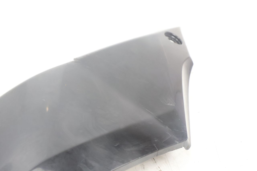 photo de UNTER SITZ VERKLEIDUNG LINKS YAMAHA N-MAX NMAX 125 (2021 - 2024) - Gesamtansicht des Produkts