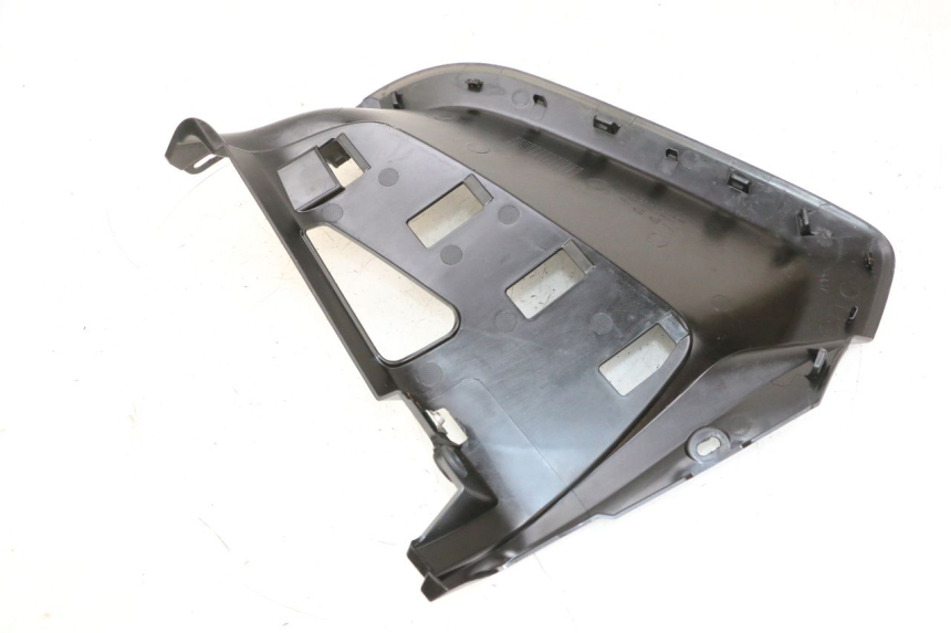 photo de UNTER SITZ VERKLEIDUNG LINKS YAMAHA NEO'S CORE 1 (2022 - 2026) - Gesamtansicht des Produkts