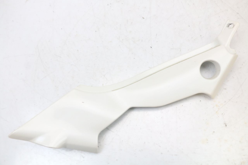 photo de UNTER SITZ VERKLEIDUNG LINKS MOTO GUZZI NORGE 8V GT 1200 (2011 - 2016) - Hauptansicht