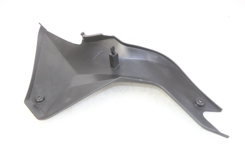 photo de LINKS UNTER DEM LINKEN SITZ YAMASAKI RAPTOR 50 (2013 - 2018) - Alternative Perspektive