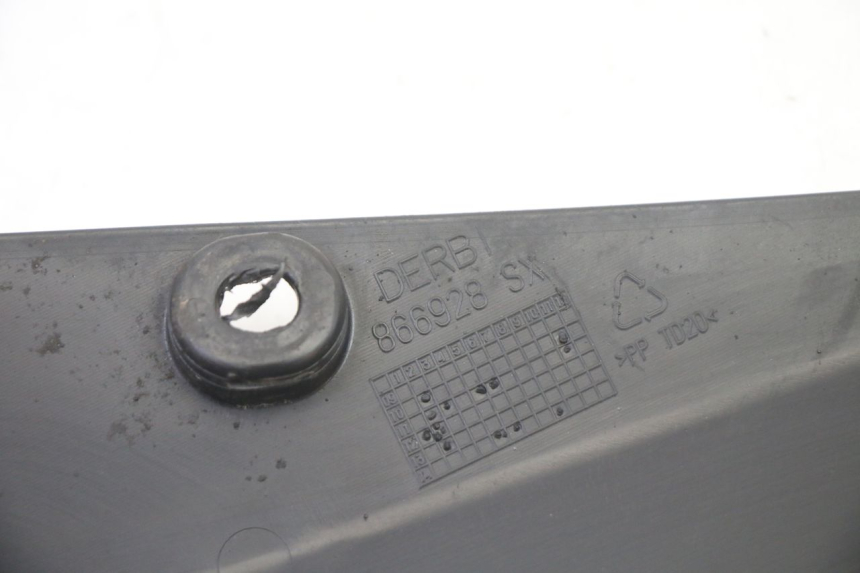 photo de UNTER SITZ VERKLEIDUNG LINKS GILERA SMT SUPERMOTARD 50 (2009 - 2017) - Geprüftes Gebrauchtteil