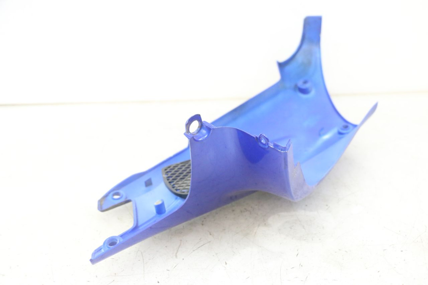 photo de UNTER SITZ VERKLEIDUNG LINKS PEUGEOT SPEEDFIGHT 2 LC 50 (2000 - 2009) - Zoom auf Gebrauchszustand