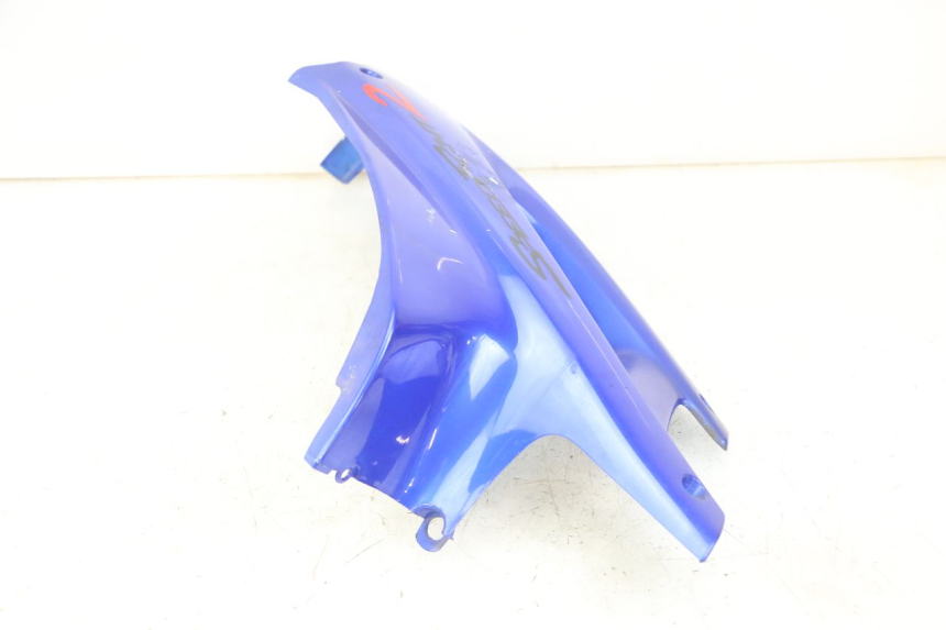 photo de UNTER SITZ VERKLEIDUNG LINKS PEUGEOT SPEEDFIGHT 2 LC 50 (2000 - 2009) - Details der Befestigungspunkte