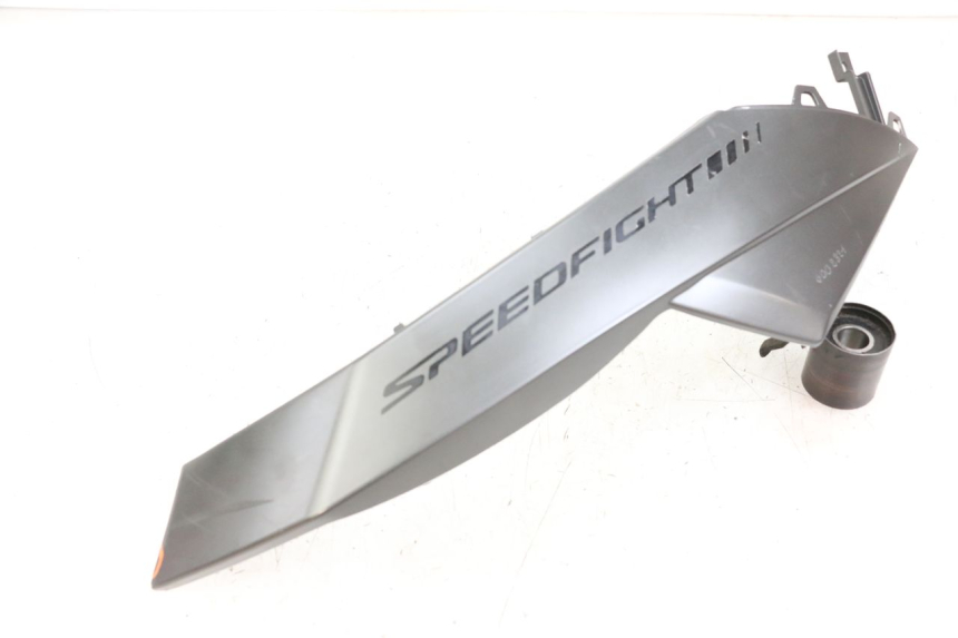 photo de UNTER SITZ VERKLEIDUNG LINKS PEUGEOT SPEEDFIGHT 4 2T 50 (2015 - 2019) - Detailansicht des Bauteils