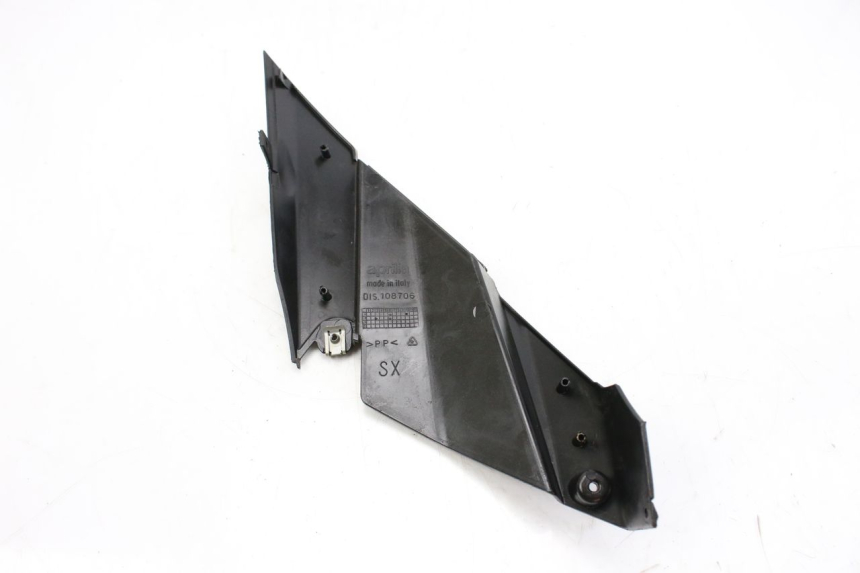 photo de LINKS UNTER DEM LINKEN SITZ APRILIA SR R 2T LC 50 (2018 - 2021) - Technische Nahaufnahme