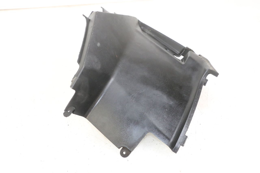 photo de UNTER SITZ VERKLEIDUNG LINKS PEUGEOT STREETZONE I 2T 50 (2018 - 2020) - Technische Nahaufnahme