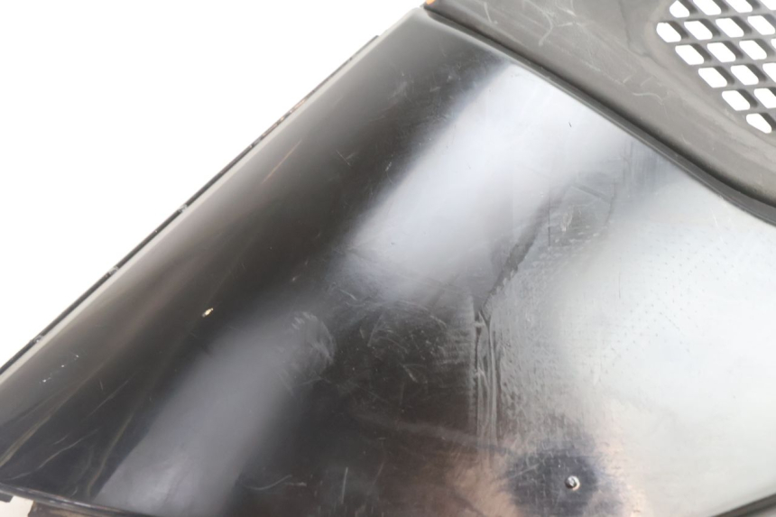 photo de UNTER SITZ VERKLEIDUNG LINKS KYMCO SUPER 8 2T 50 (2007 - 2013) - Detailansicht des Bauteils