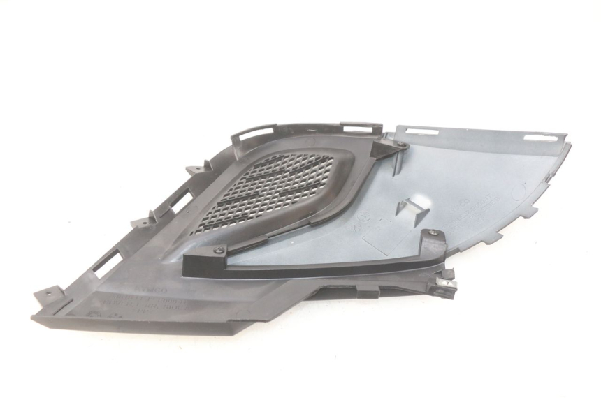 photo de UNTER SITZ VERKLEIDUNG LINKS KYMCO SUPER 8 4T 50 (2018 - 2020) - Alternative Perspektive