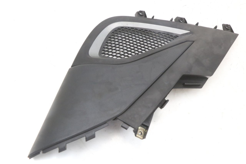 photo de UNTER SITZ VERKLEIDUNG LINKS KYMCO SUPER 8 4T 50 (2018 - 2020) - Detailansicht des Bauteils