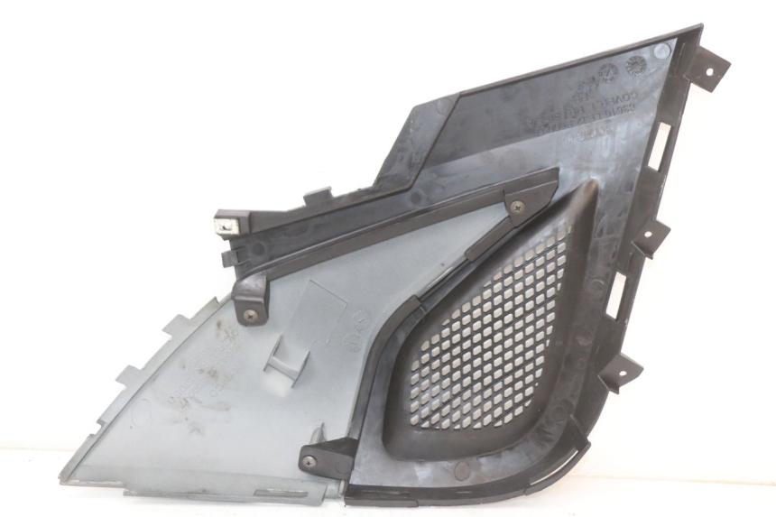 photo de UNTER SITZ VERKLEIDUNG LINKS KYMCO SUPER 8 4T 50 (2021 - 2024) - Detailansicht des Bauteils