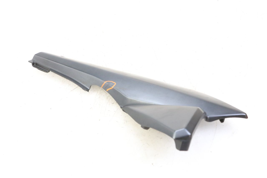 photo de UNTER SITZ VERKLEIDUNG LINKS SUZUKI GSX F GSXF 650 (2007 - 2015) - Technische Nahaufnahme