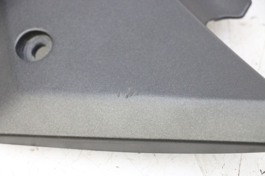 photo de UNTER SITZ VERKLEIDUNG LINKS SUZUKI SV S 650 (2003 - 2009) - Alternative Perspektive