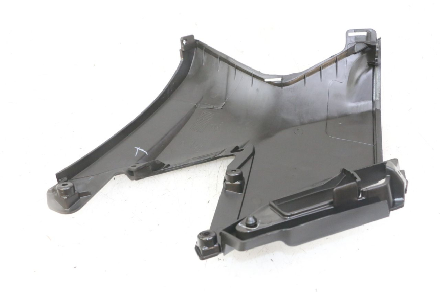 photo de LINKS UNTER DEM LINKEN SITZ APRILIA SXR 50 (2021 - 2023) - Zoom auf Gebrauchszustand