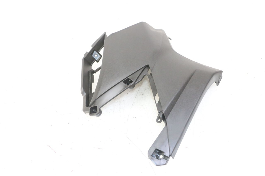 photo de LINKS UNTER DEM LINKEN SITZ APRILIA SXR 50 (2021 - 2023) - Technische Nahaufnahme