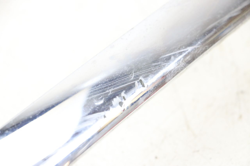 photo de UNTER SITZ VERKLEIDUNG LINKS PIAGGIO X8 125 (2004 - 2007) - Technische Nahaufnahme