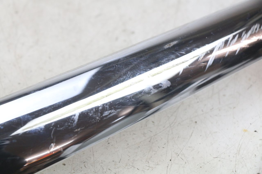 photo de LINKS UNTER DEM LINKEN SITZ PIAGGIO XEVO - X EVO 125 (2007 - 2017) - Technische Nahaufnahme