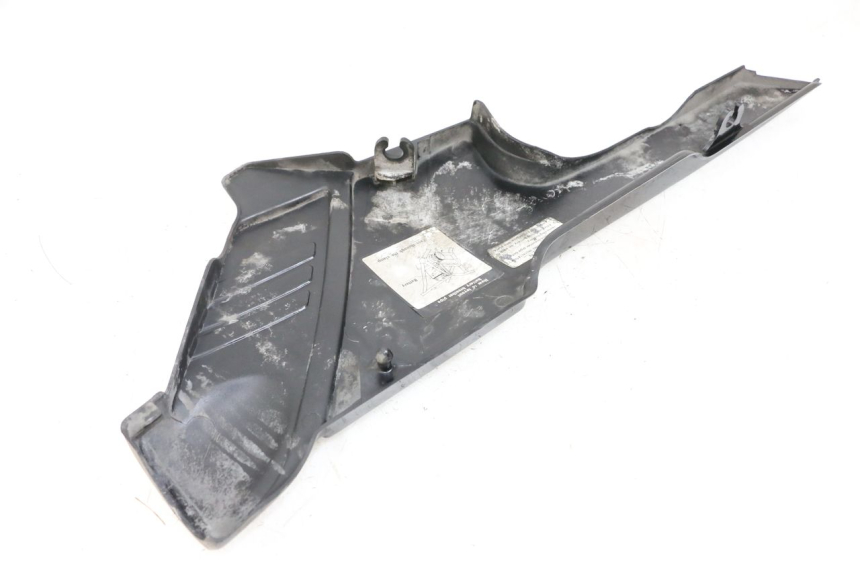 photo de UNTER SITZ VERKLEIDUNG LINKS YAMAHA XJ F 900 (1983 - 1994) - Zoom auf Gebrauchszustand