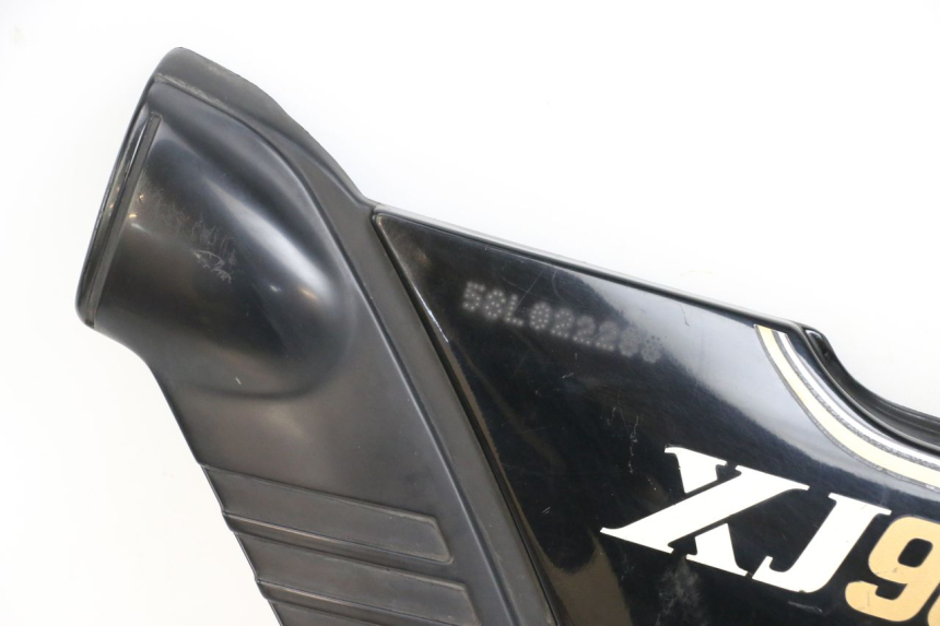 photo de UNTER SITZ VERKLEIDUNG LINKS YAMAHA XJ F 900 (1983 - 1994) - Geprüftes Gebrauchtteil